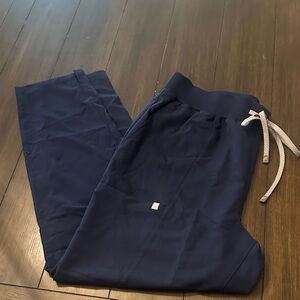 Women’s Fabletics Ion Scrub Pants